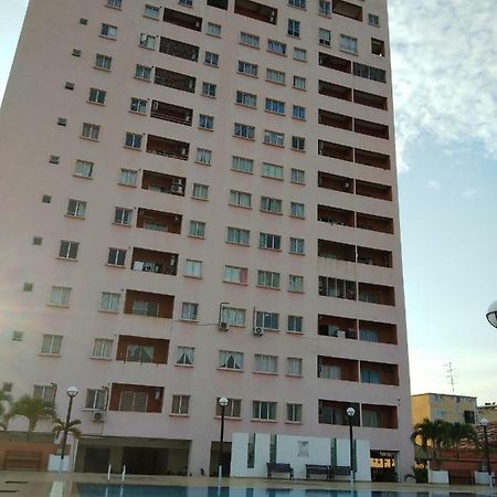 Plaza Melaka Raya Apartment Εξωτερικό φωτογραφία